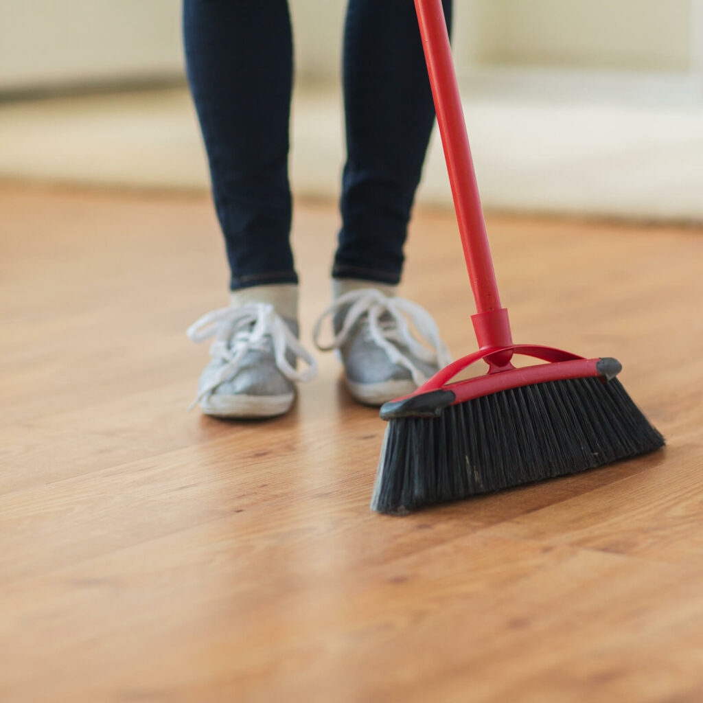 laminate_banner Laminate floor cleaning | New York Carpets & Flooring